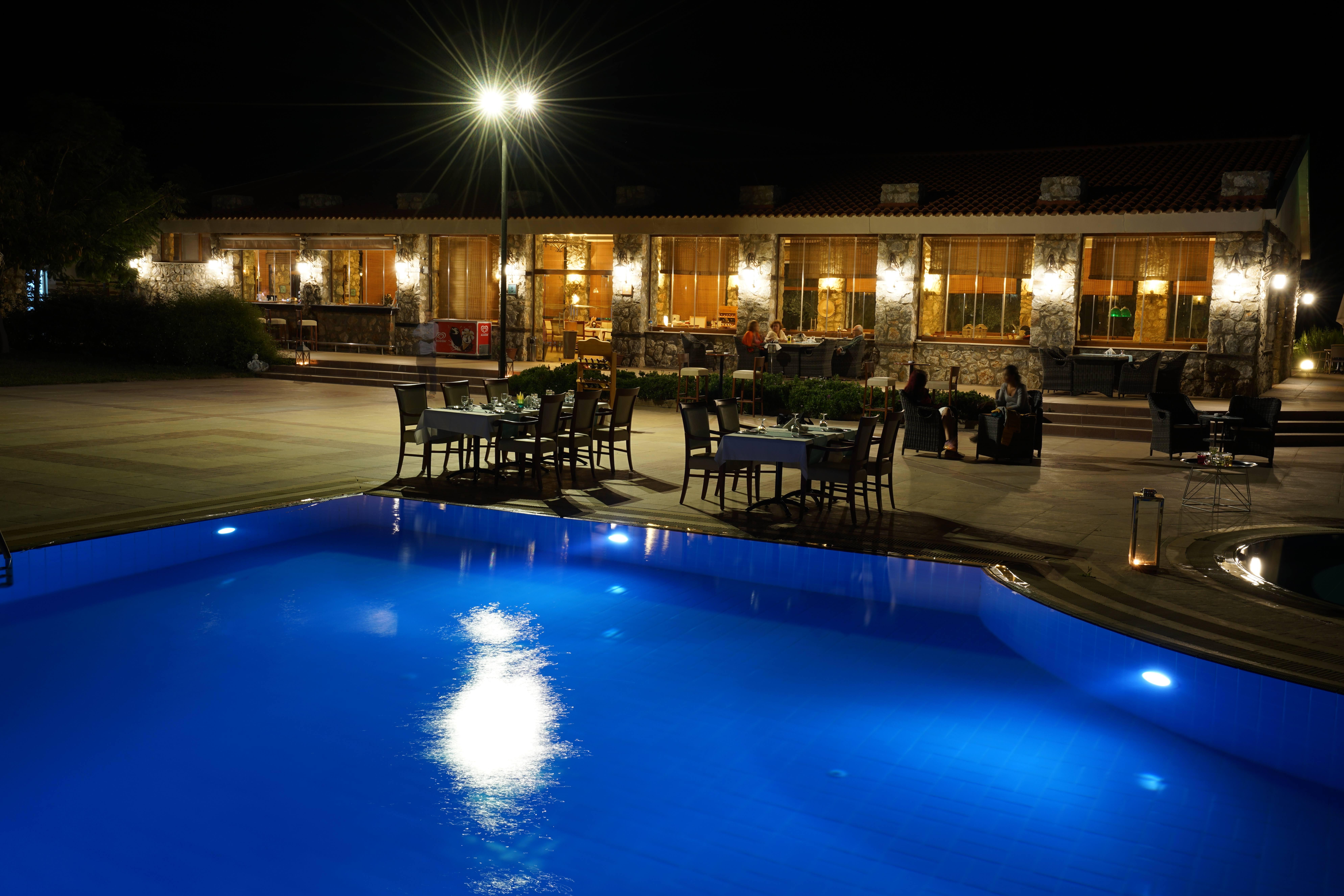 โฟลว์ แดตก้า เซิร์ฟ แอนด์ บีช โฮเต็ล Hotel ดัตชา ภายนอก รูปภาพ
