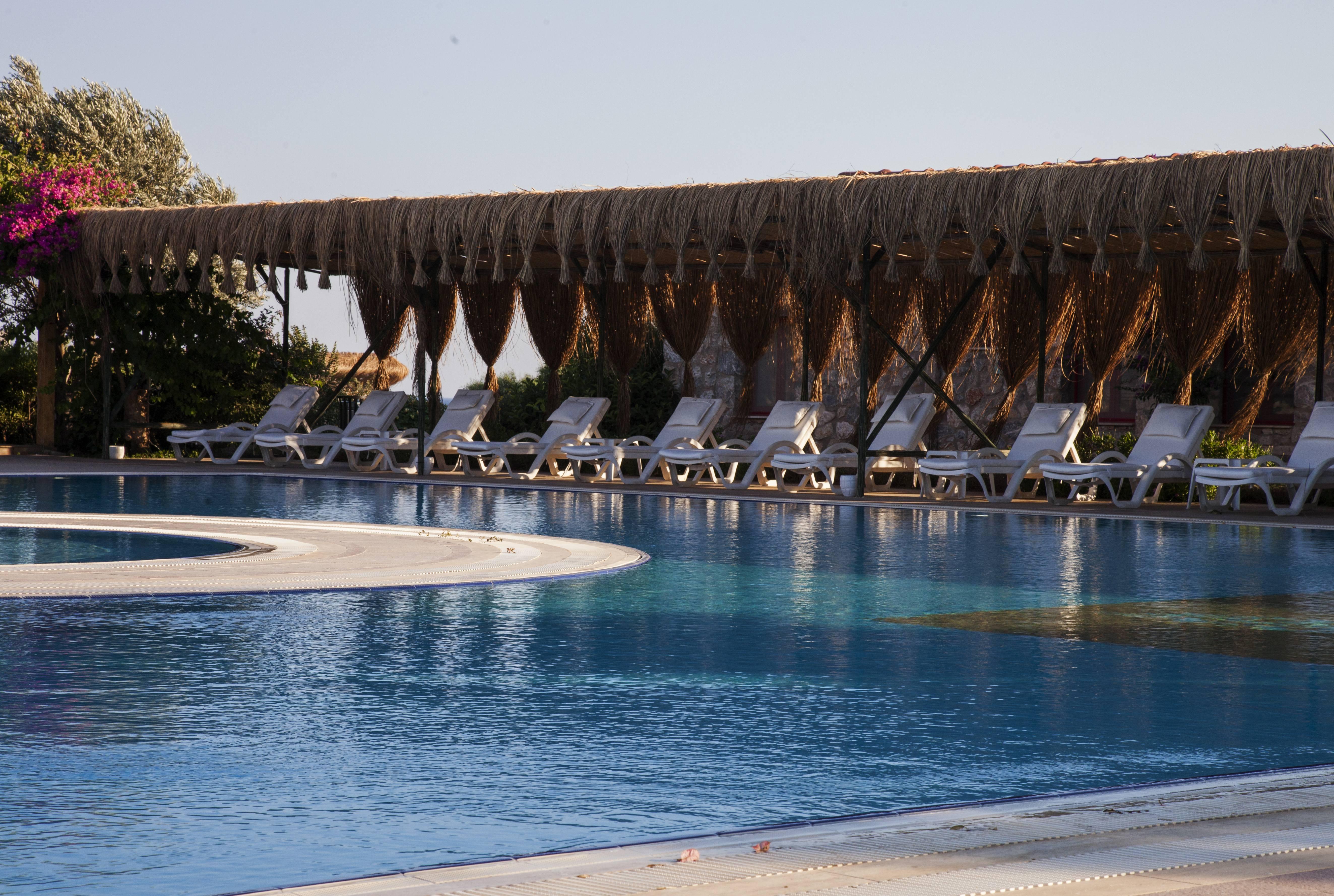 โฟลว์ แดตก้า เซิร์ฟ แอนด์ บีช โฮเต็ล Hotel ดัตชา ภายนอก รูปภาพ
